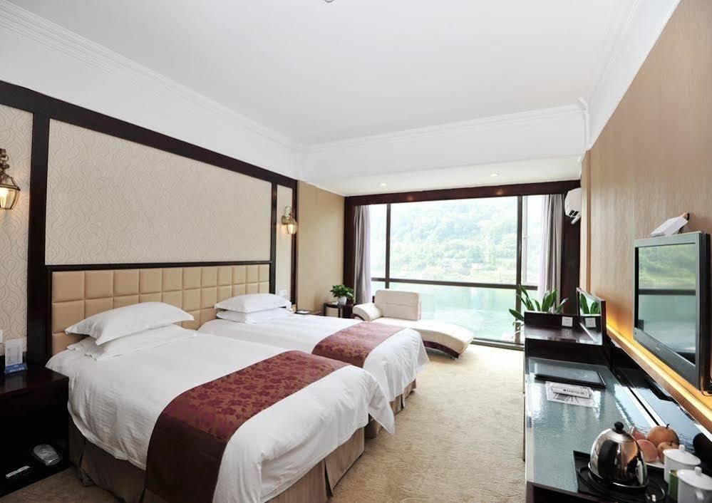 Jiande Yinyuan Hotel Tangcun Exteriör bild